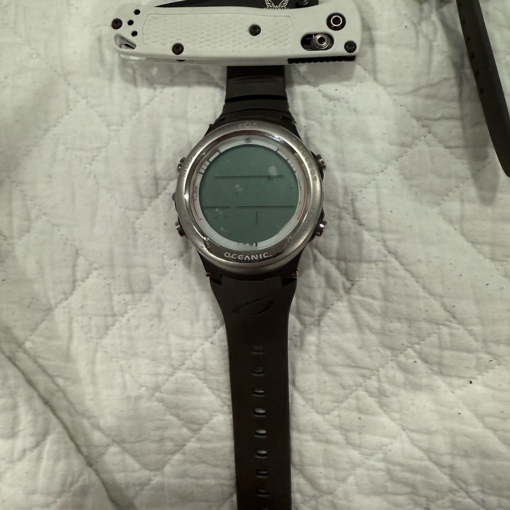 Oceanic Atom 3.0 with transmitter